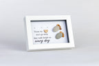 Footprints Pebble Art – 6×4 Personalised Frame