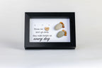 Footprints Pebble Art – 6×4 Personalised Frame