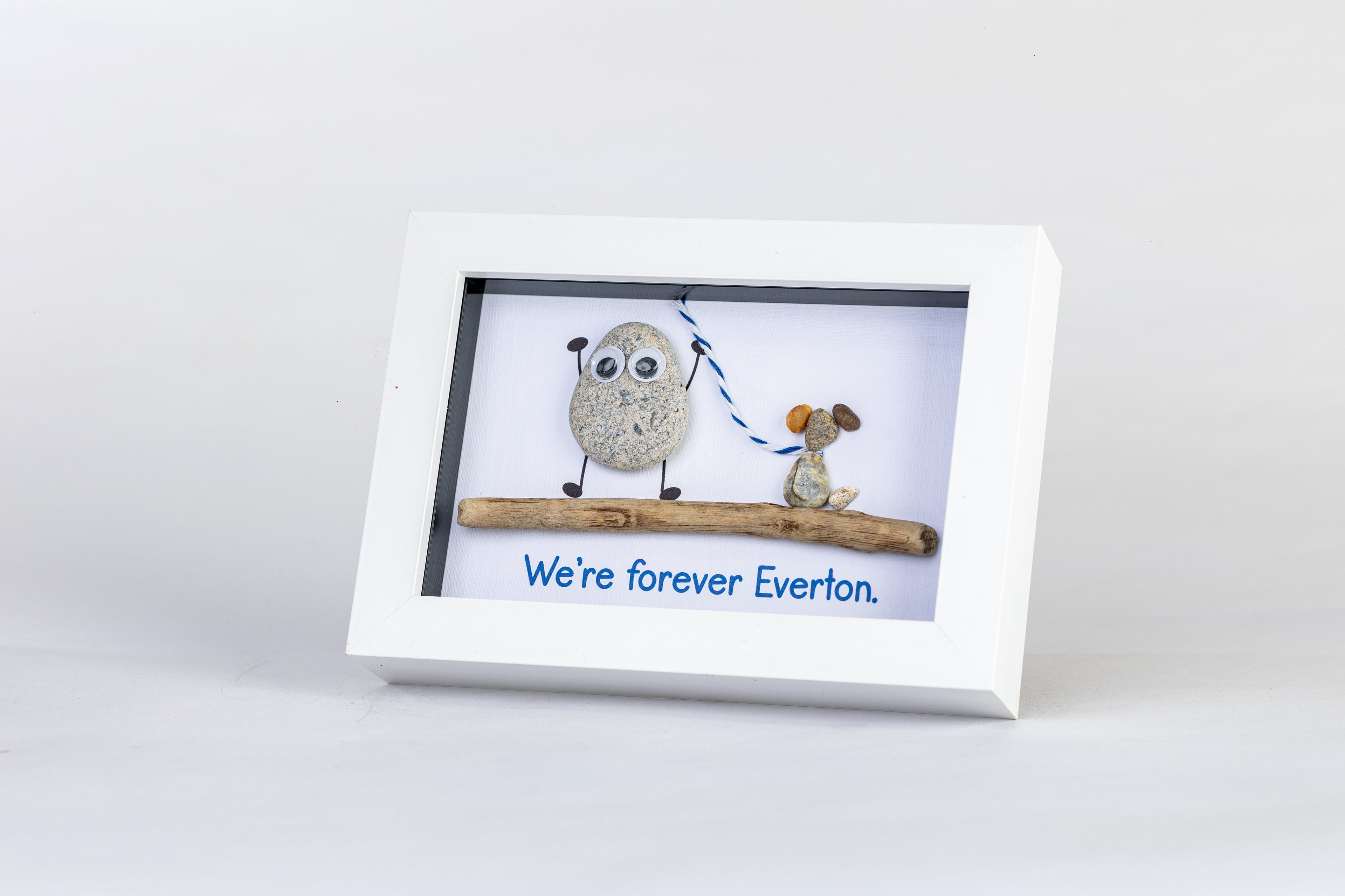 We’re Forever Everton – Personalised Dog Pebble Art – 6×4 Landscape Frame