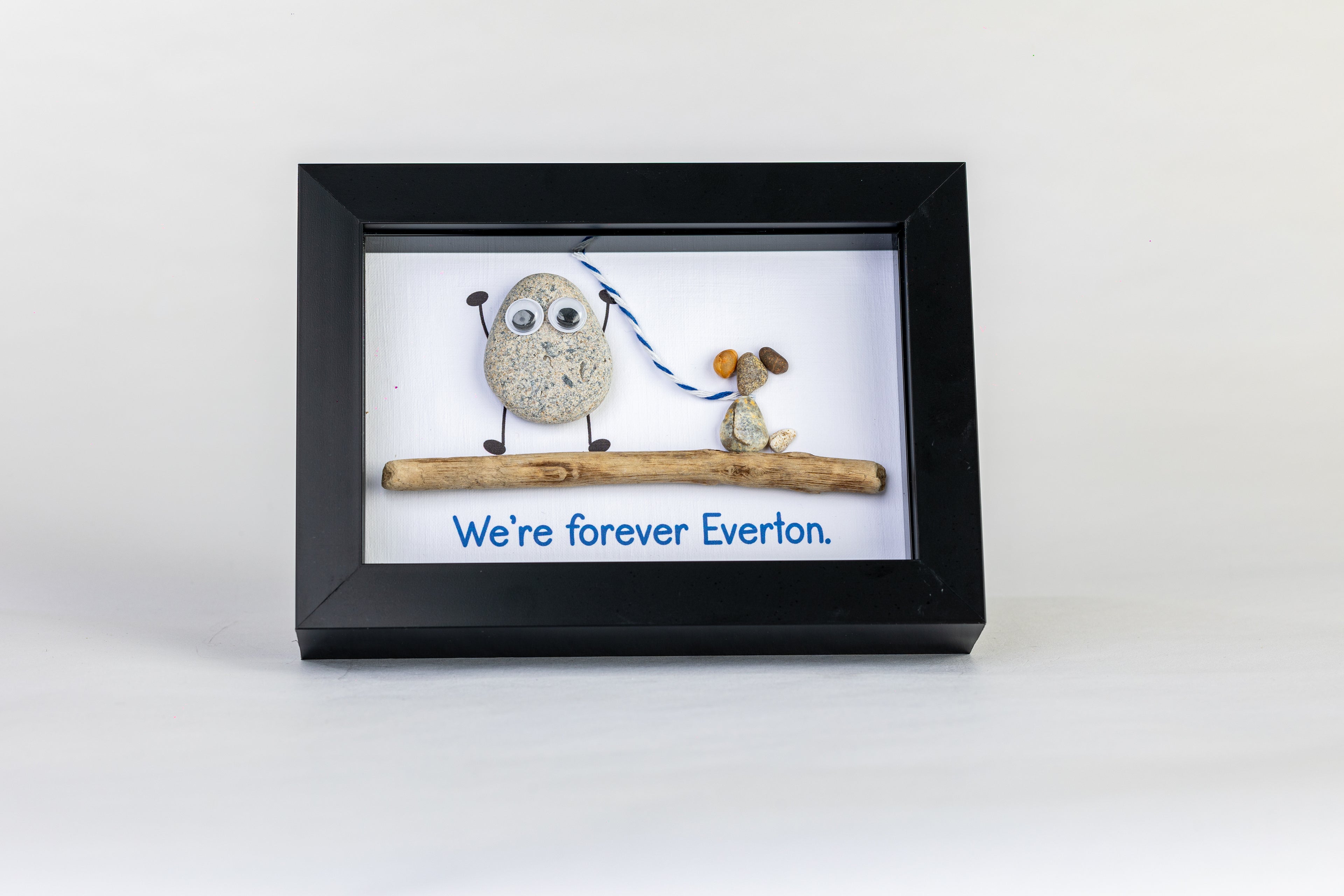 We’re Forever Everton – Personalised Dog Pebble Art – 6×4 Landscape Frame