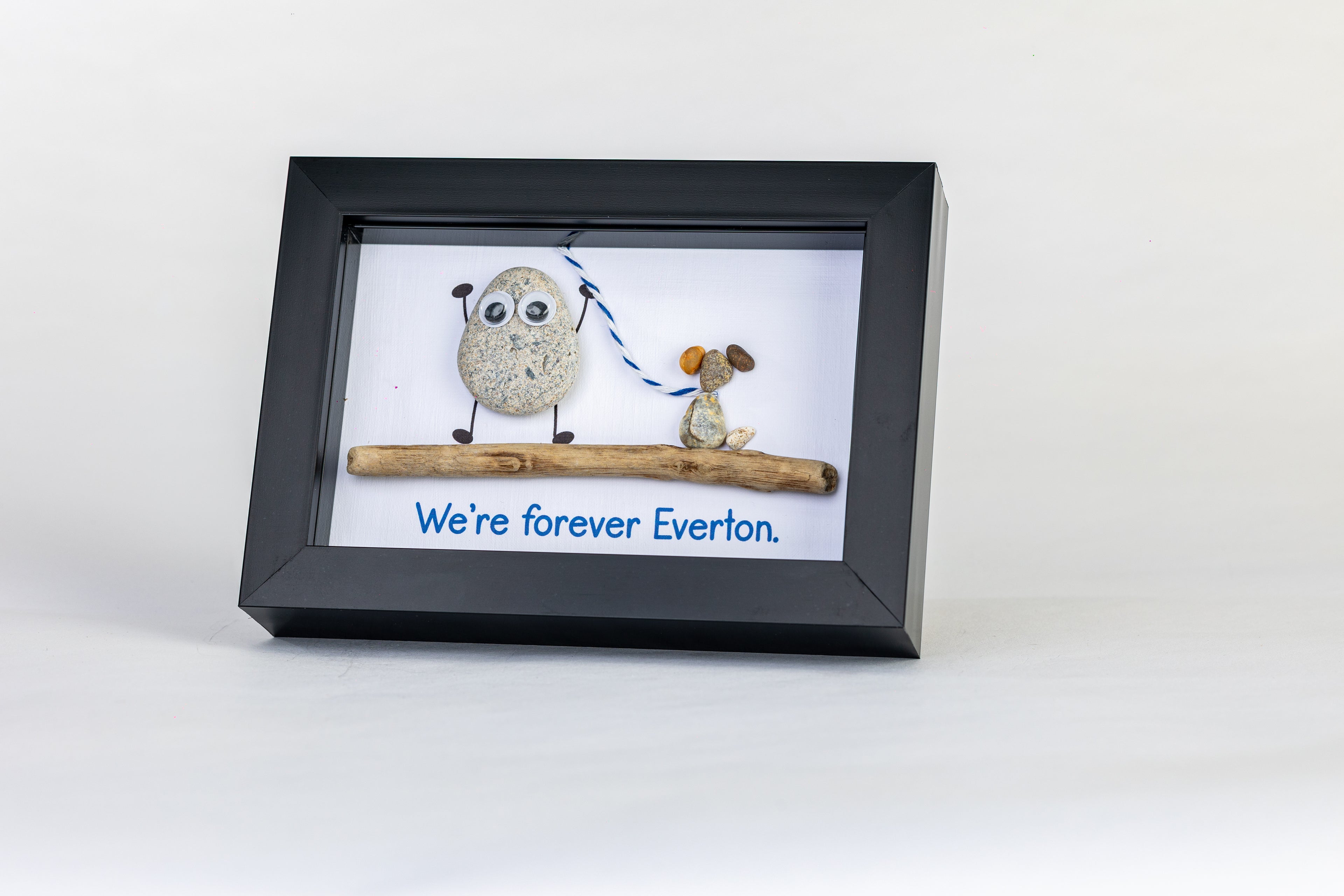 We’re Forever Everton – Personalised Dog Pebble Art – 6×4 Landscape Frame