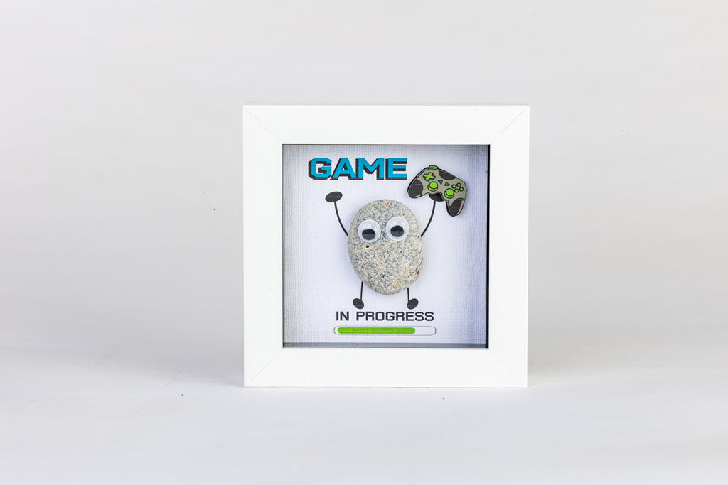 Game in Progress – Pebble Art – 4×4 Box Frame