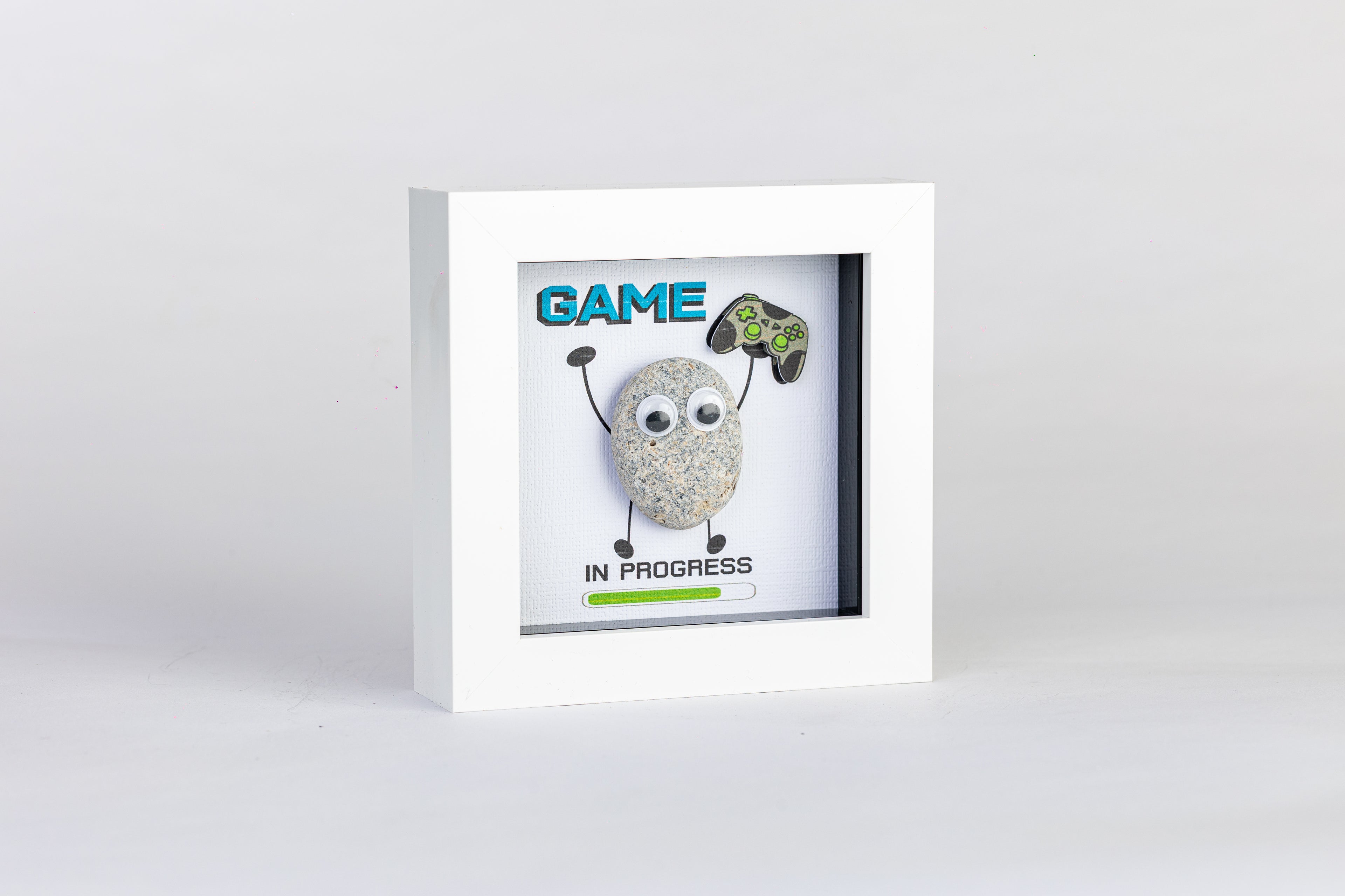 Game in Progress – Pebble Art – 4×4 Box Frame