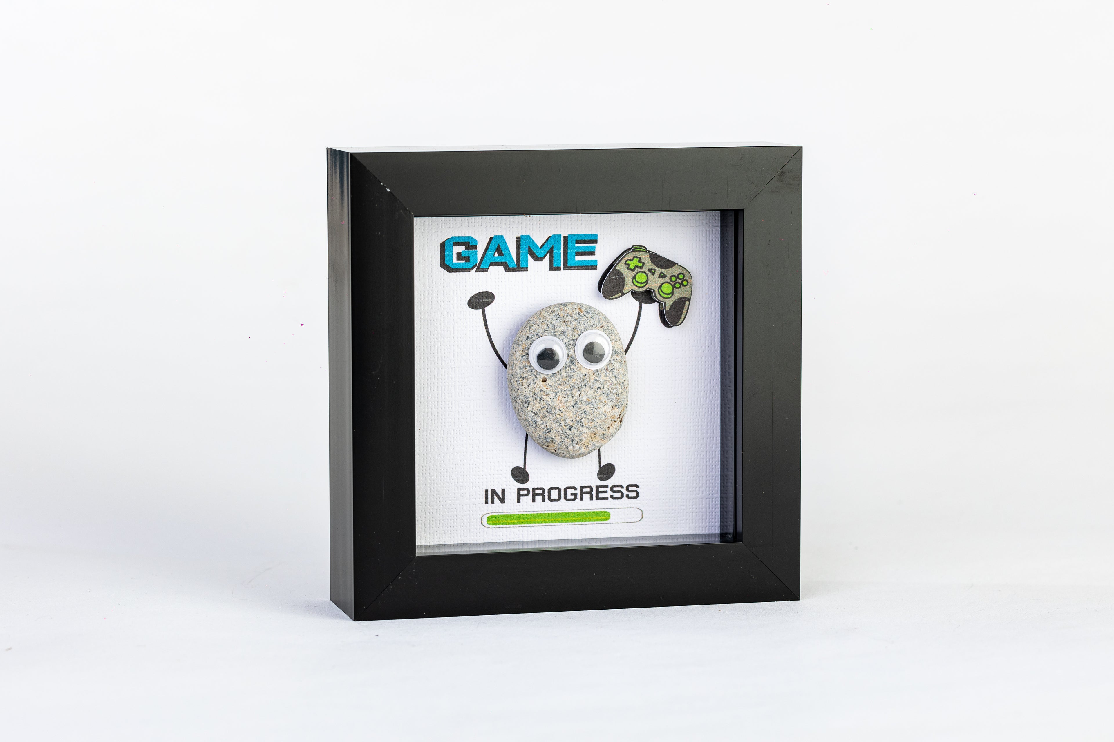 Game in Progress – Pebble Art – 4×4 Box Frame
