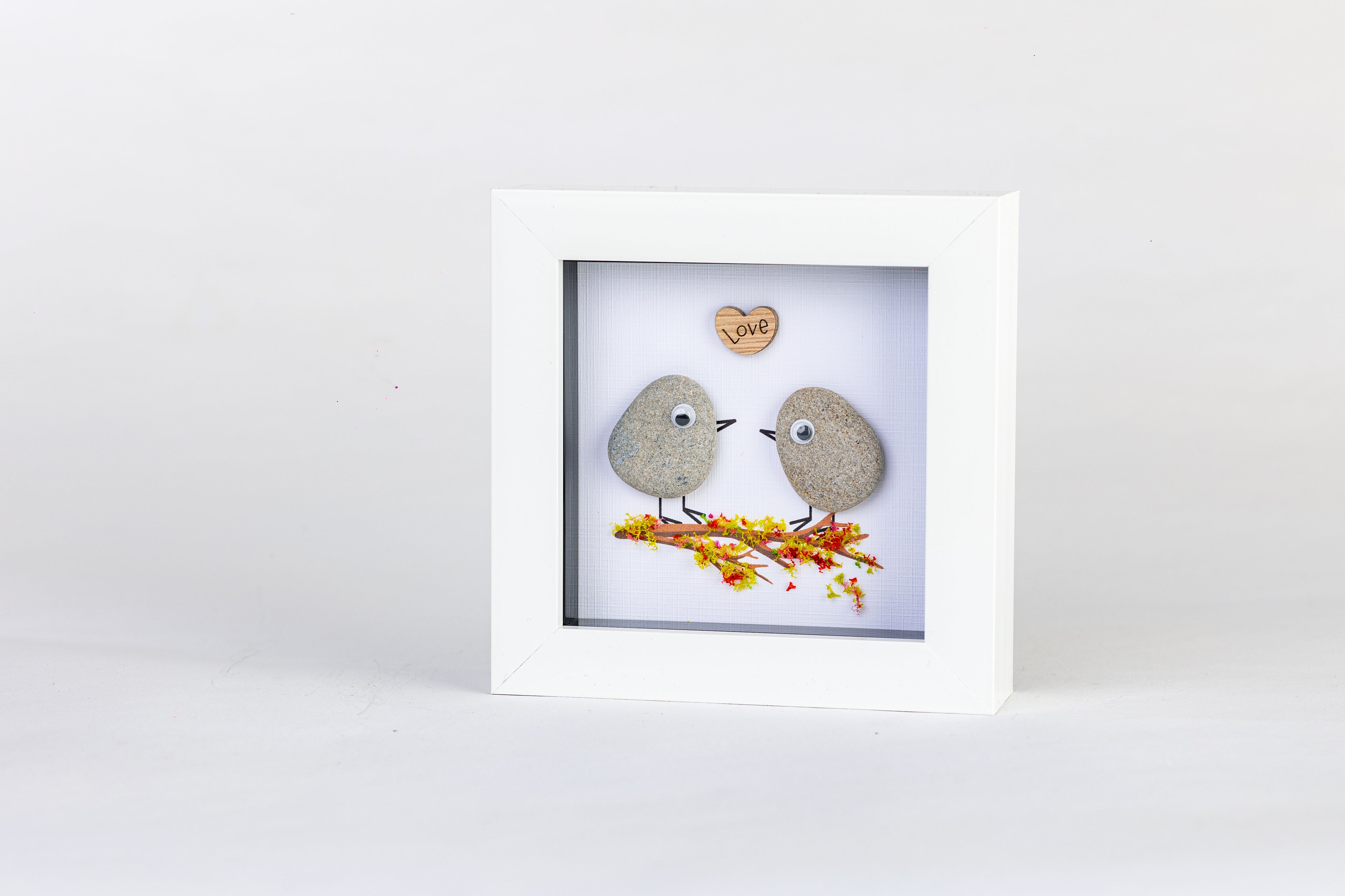 Love Birds – Pebble Art – 4×4 Box Frame