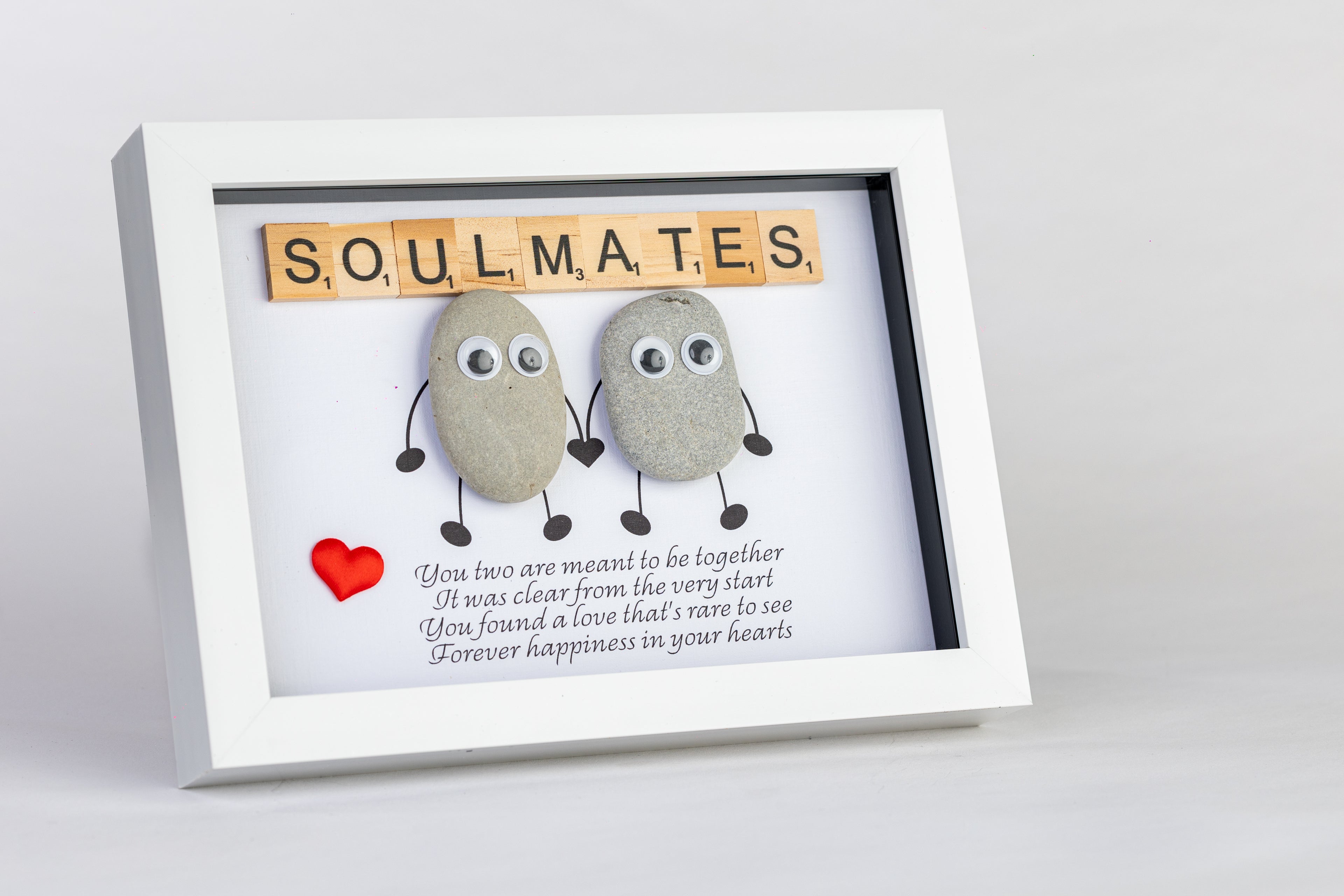 Soulmates – Pebble Art – 6×8 Landscape Frame