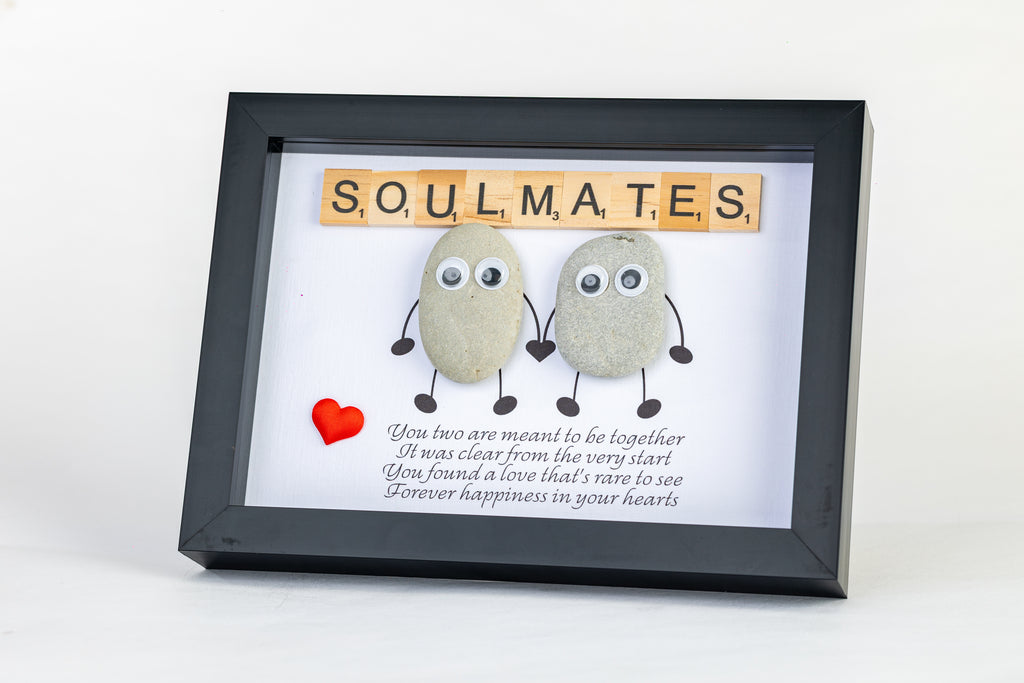 Soulmates – Pebble Art – 6×8 Landscape Frame