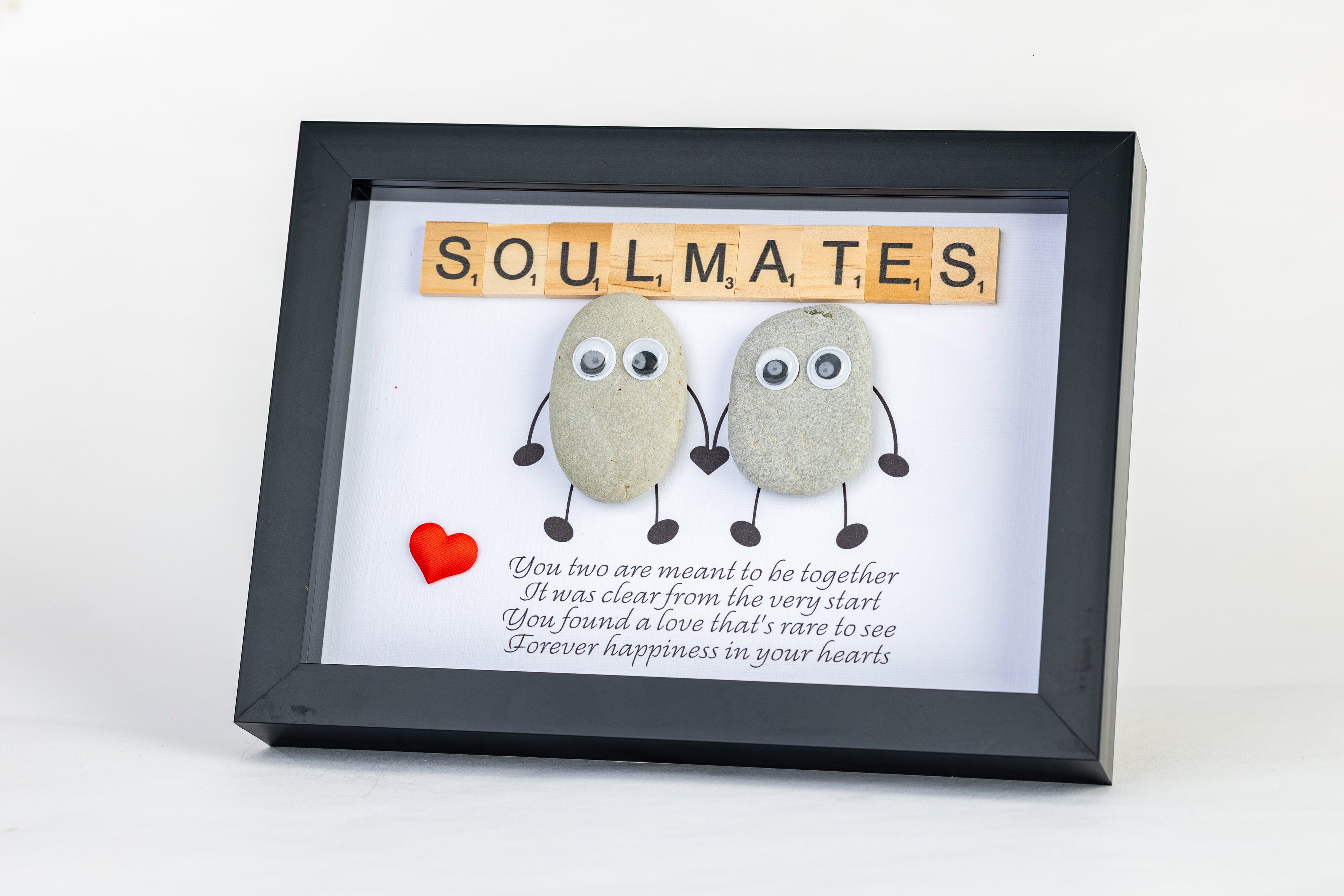 Soulmates – Pebble Art – 6×8 Landscape Frame
