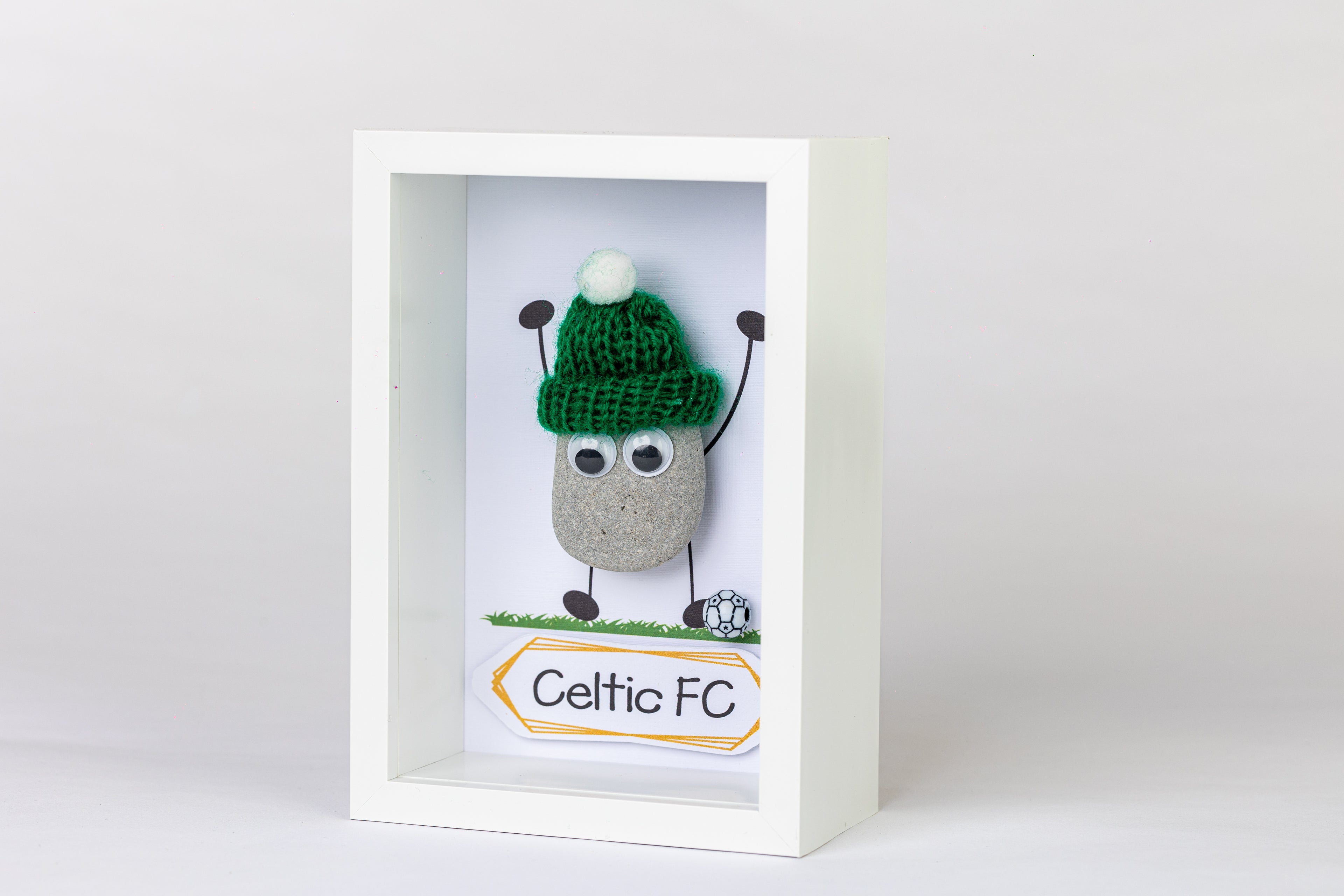 Football Fan – Pebble Art – 6×4 Deep Box Frame