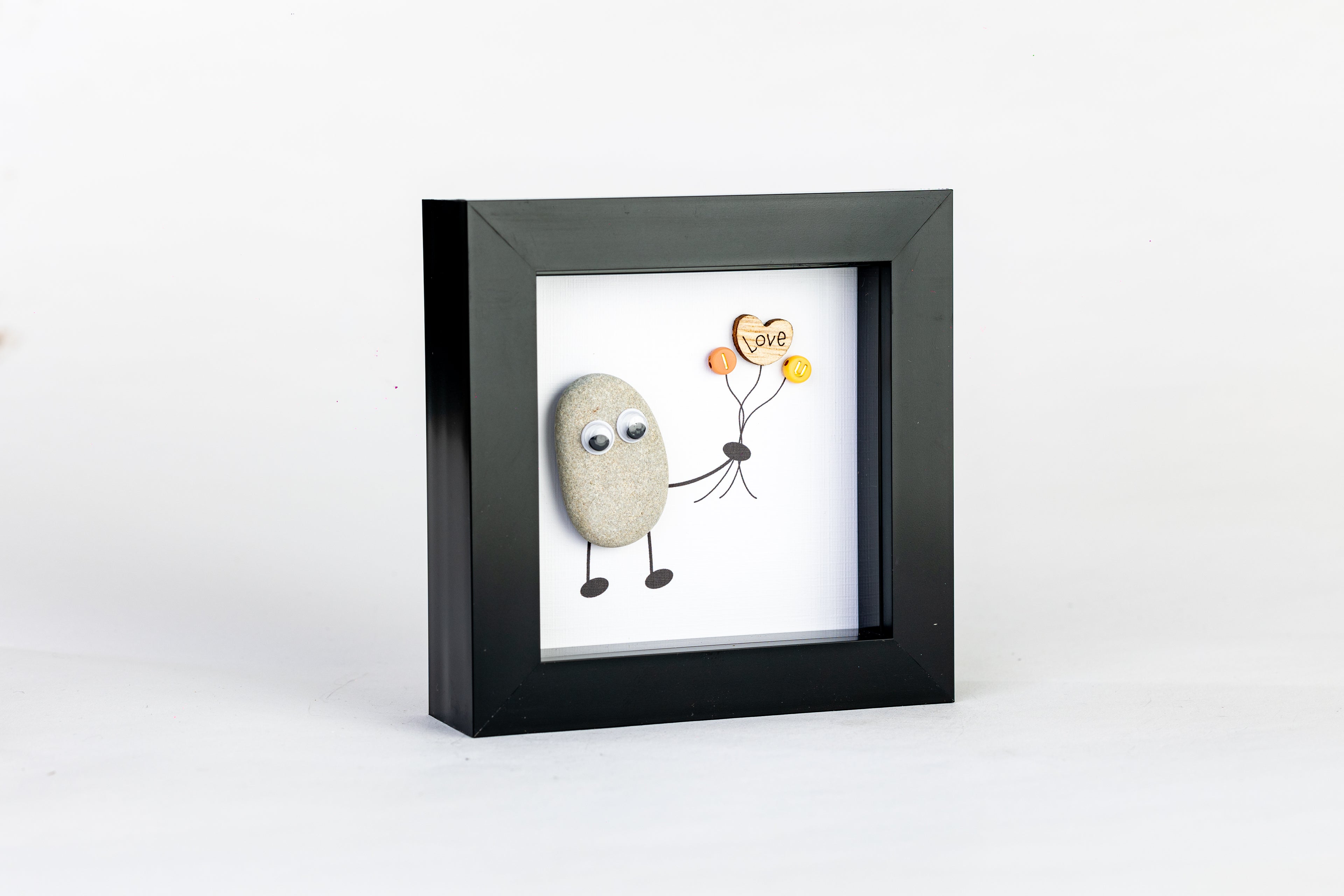I Love U – Pebble Art – 4×4 Box Frame