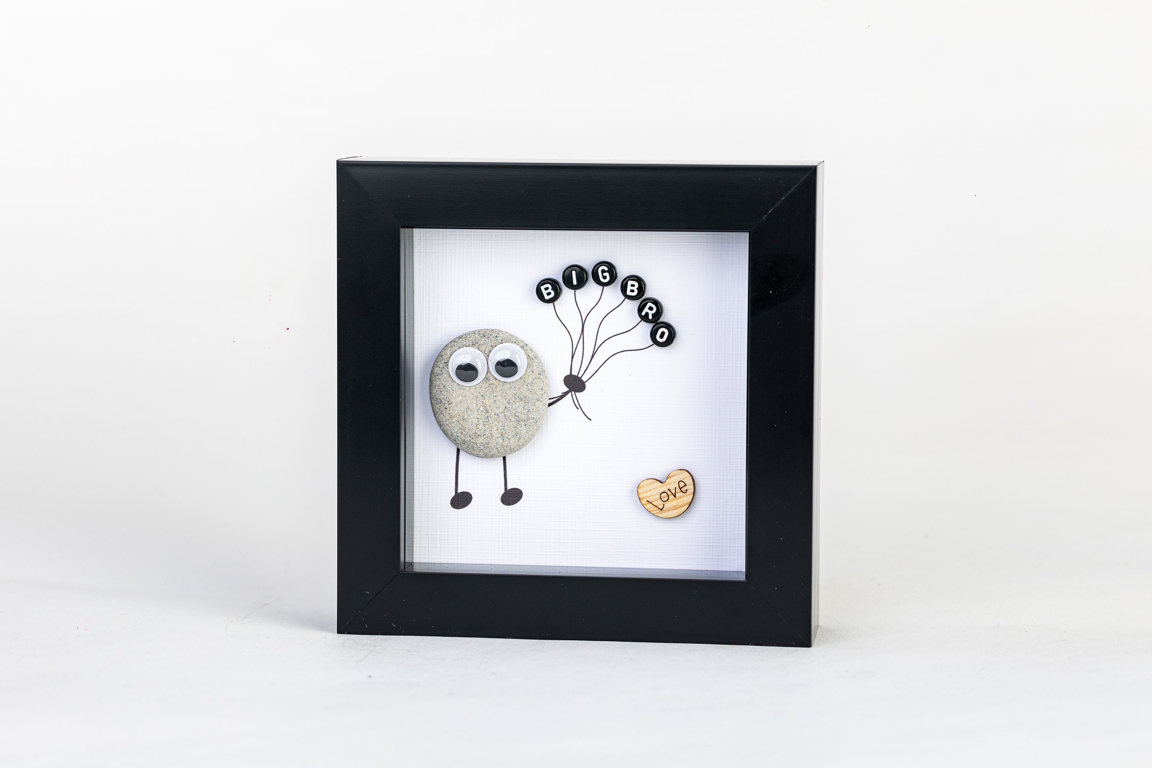 Balloon – Pebble Art – 4×4 Box Frame